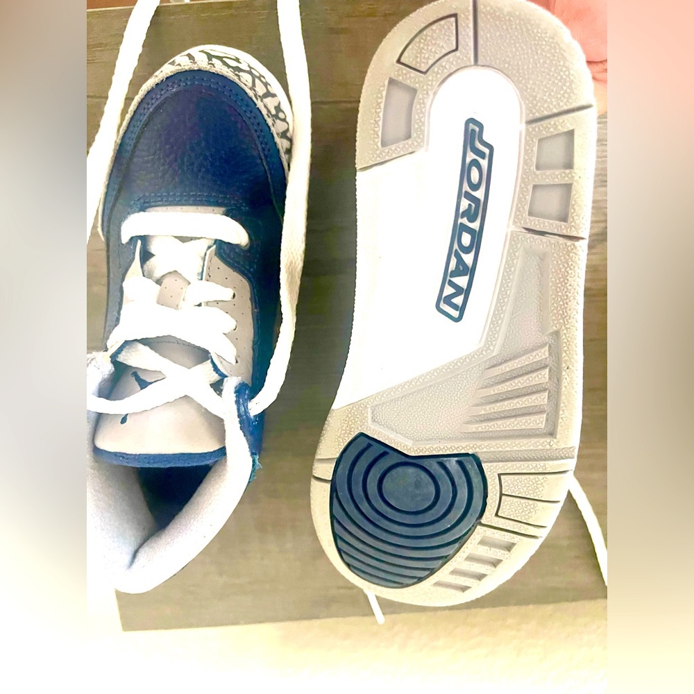 TODDLER NIKE SIZE 12